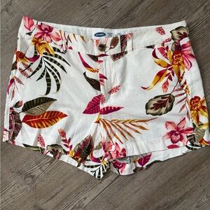 Old Navy Women's Floral Print Shorts - size 10